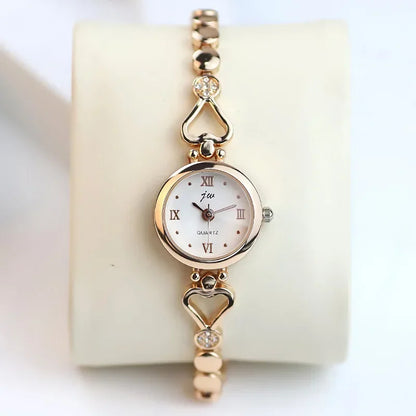 Luxury Women's Watches Simple Quartz Wristwatches Small Dial Watches Bracelet